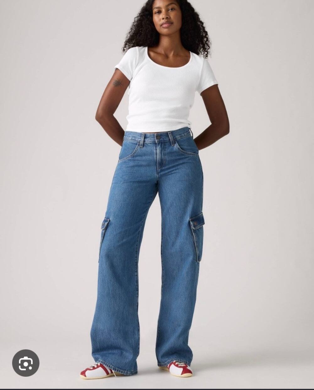 Ladies Superflow Loose Cargo Jeans - Levi's 32x32